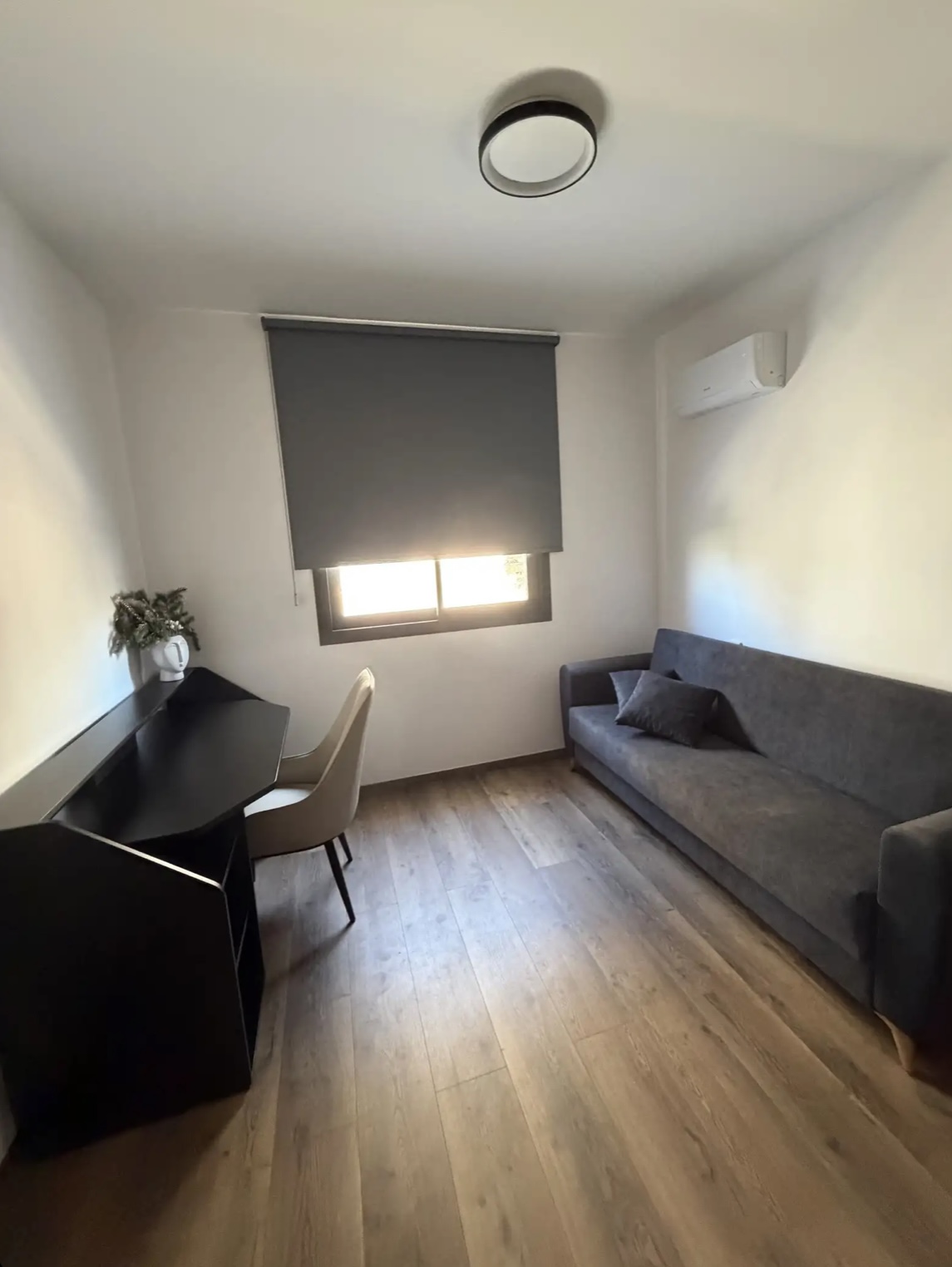 Modern two bedroom apartment in Aradippou, Larnaca photo 9