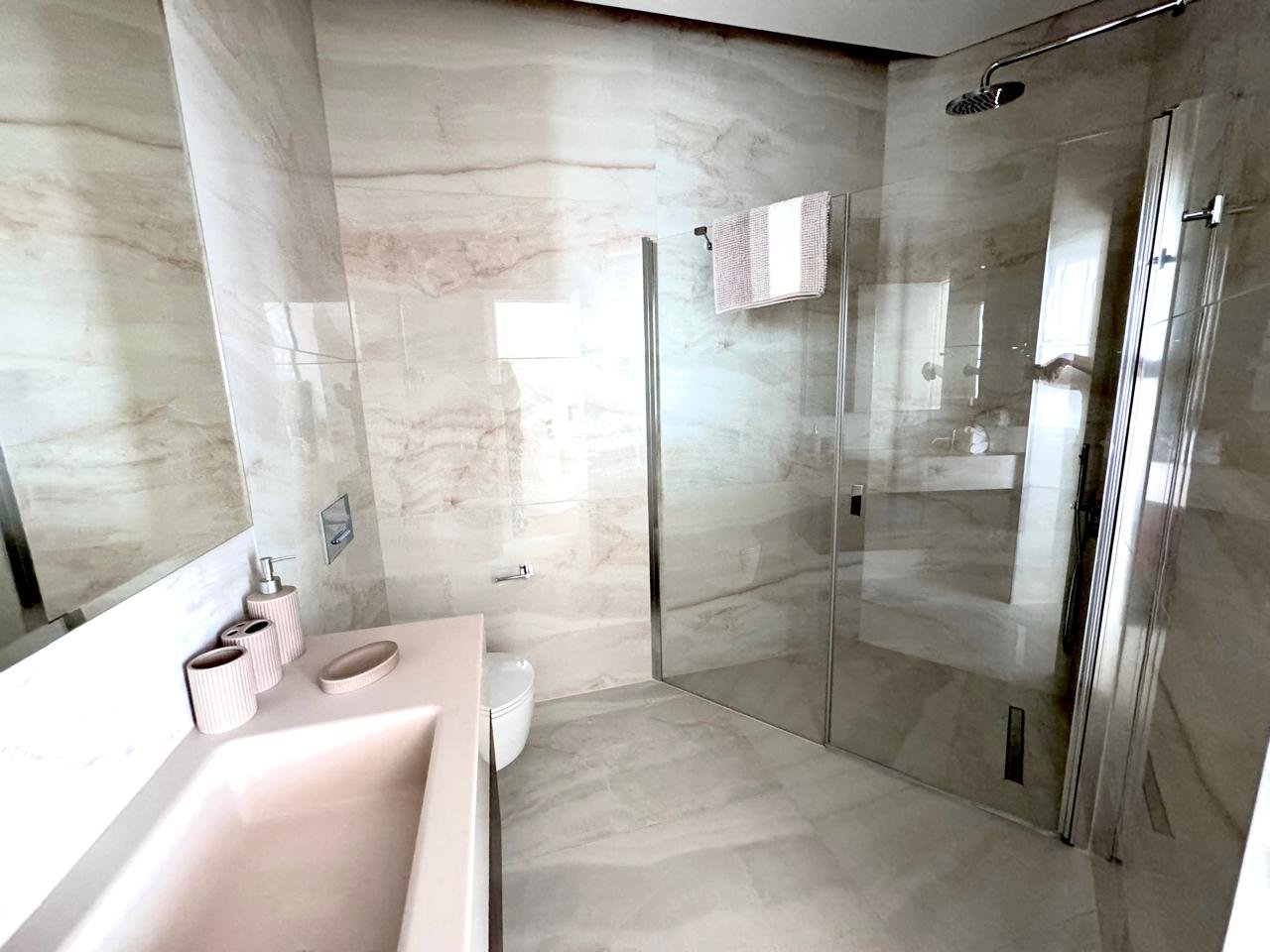 2-bed apartment with pool and garden in Neapolis, Limassol photo 2