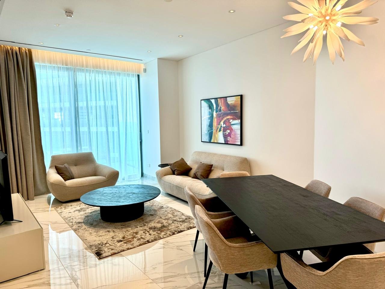 2-bed apartment with pool and garden in Neapolis, Limassol photo 9