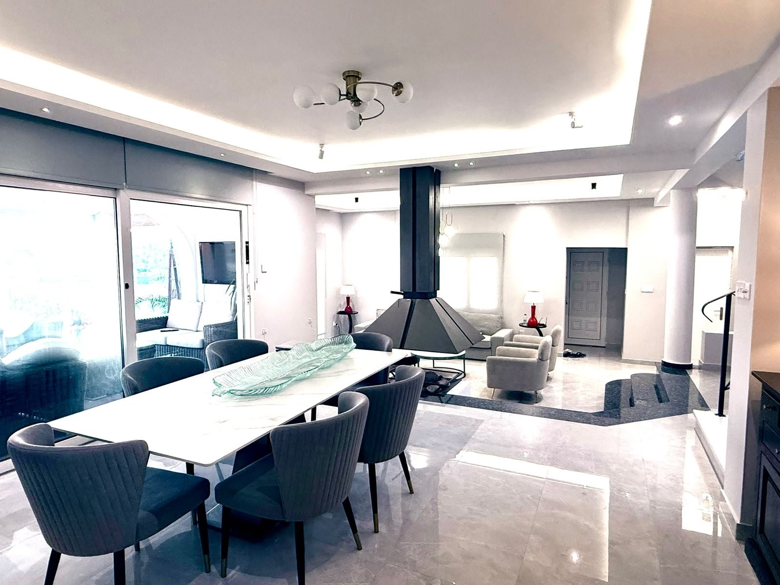 4-bed detached house for rent in Agios Tychonas, Limassol photo 7