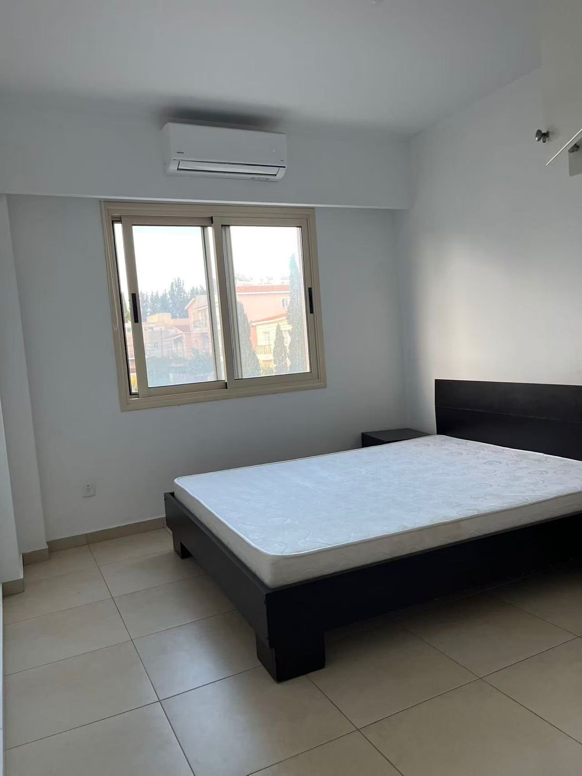 Modern 2-Bedroom Apartment in Universal, Paphos