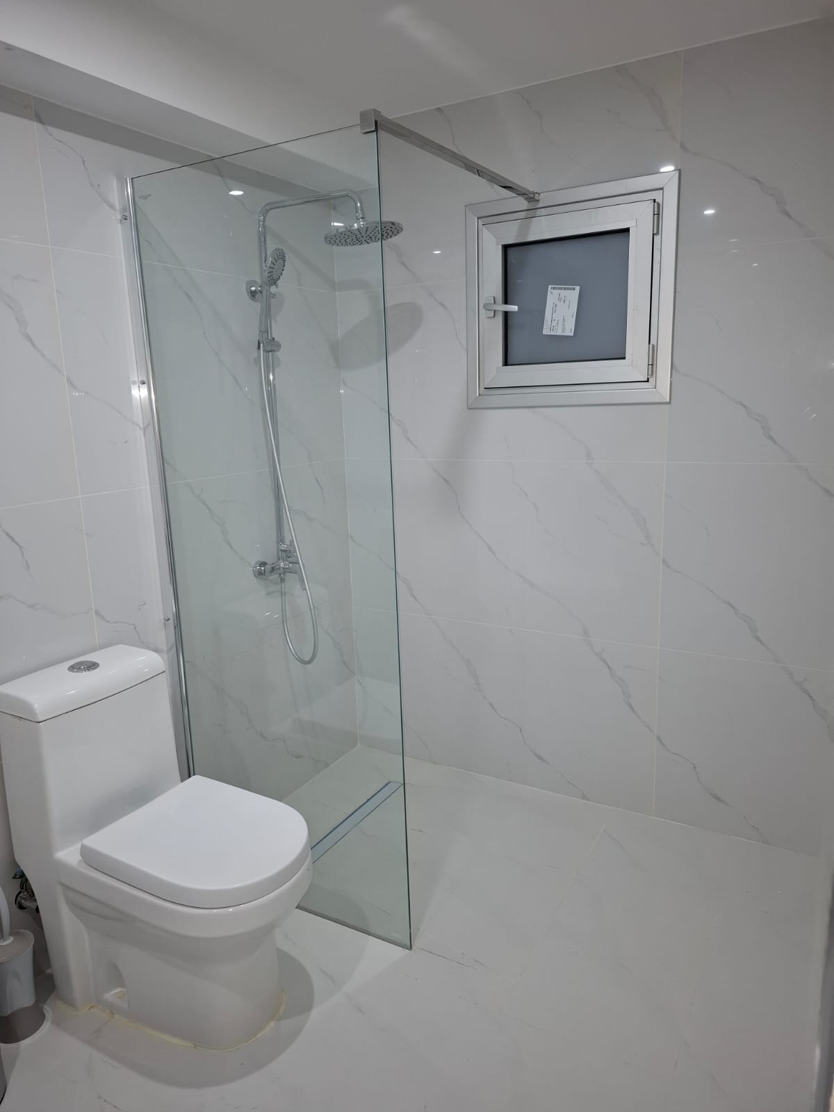 2-bed furnished penthouse with sea view in Nea Ekali photo 3