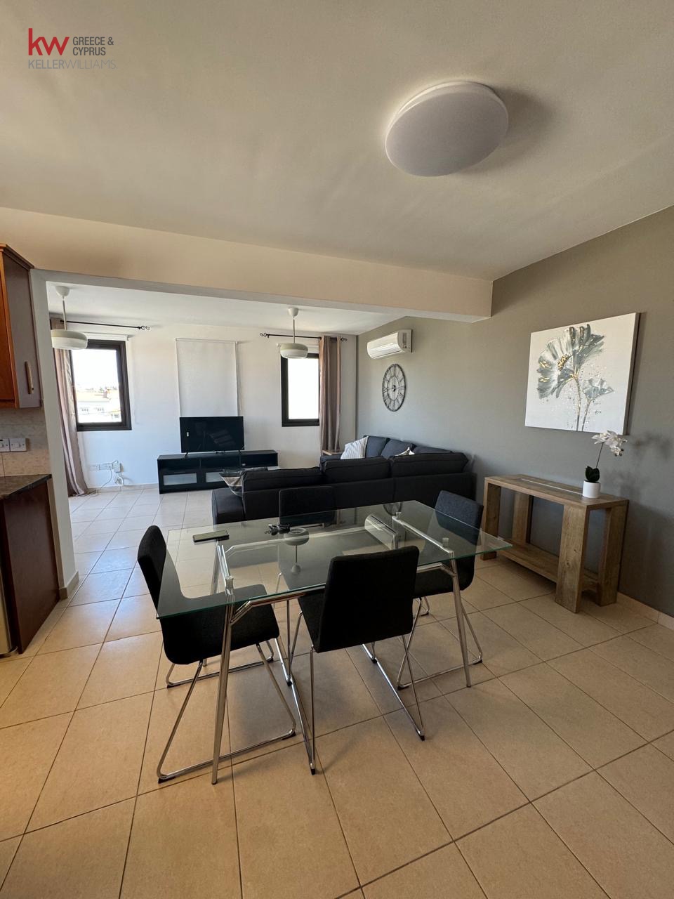 2-bed apartment for rent in Larnaca City photo 4