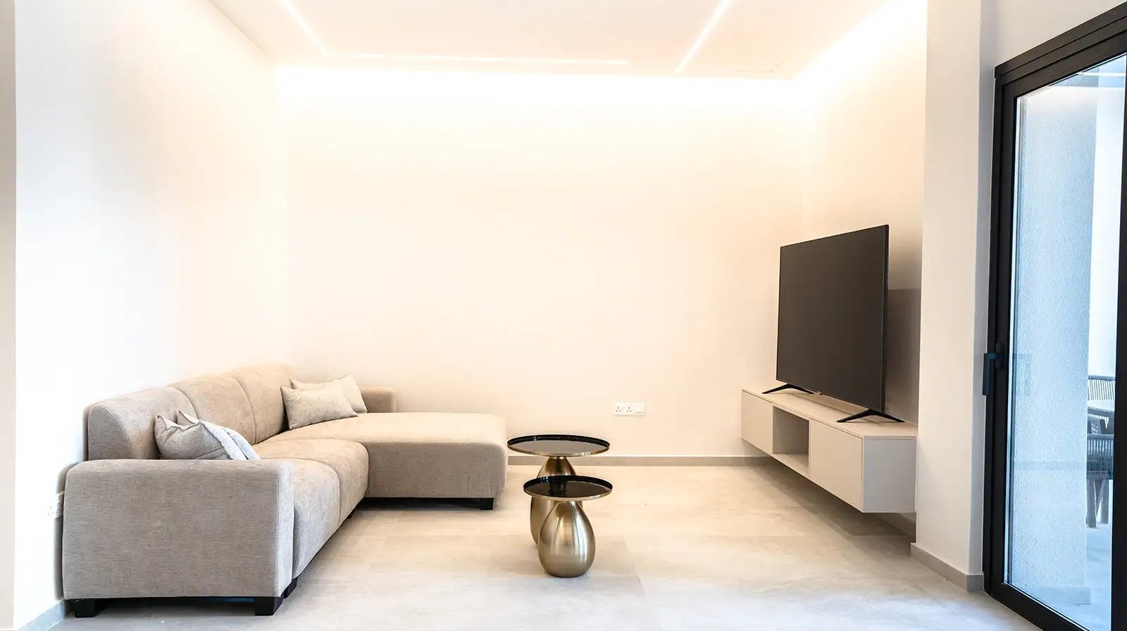 Modern 2-Bedroom Apartment in Agios Georgios, Limassol