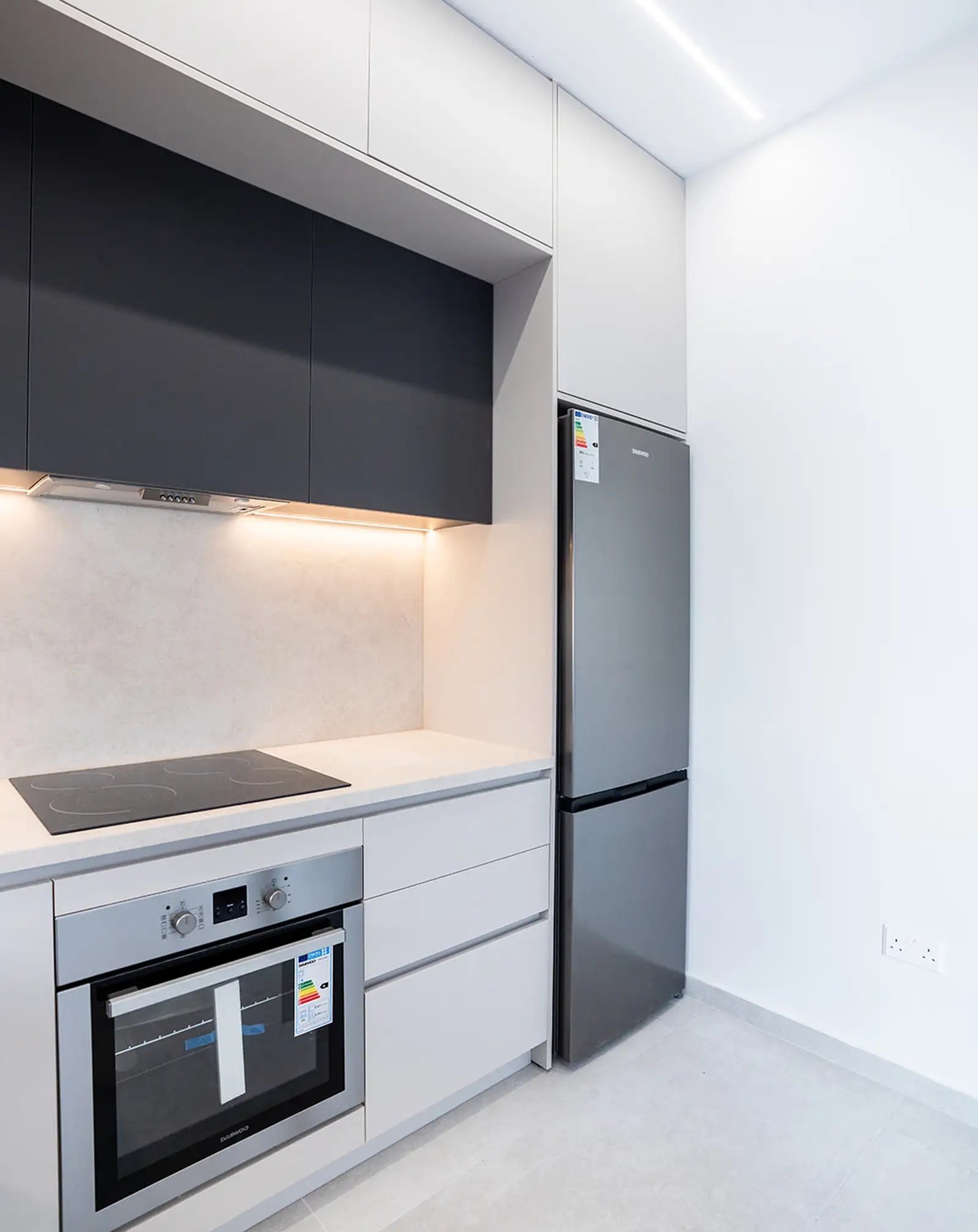 Brand-new 2-bed furnished apartment in Agios Georgios, Limassol photo 6