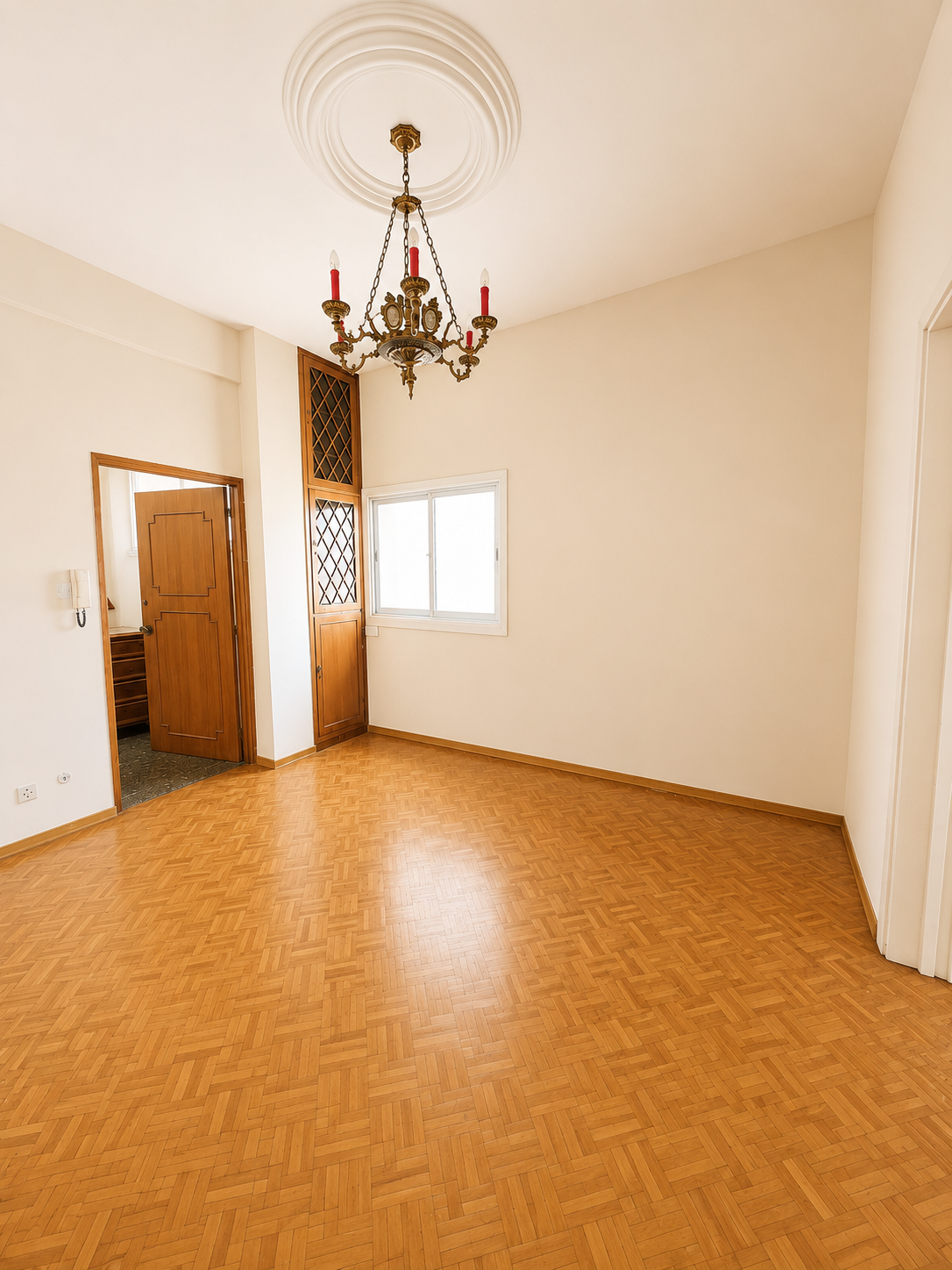 Spacious Apartment in Makariou