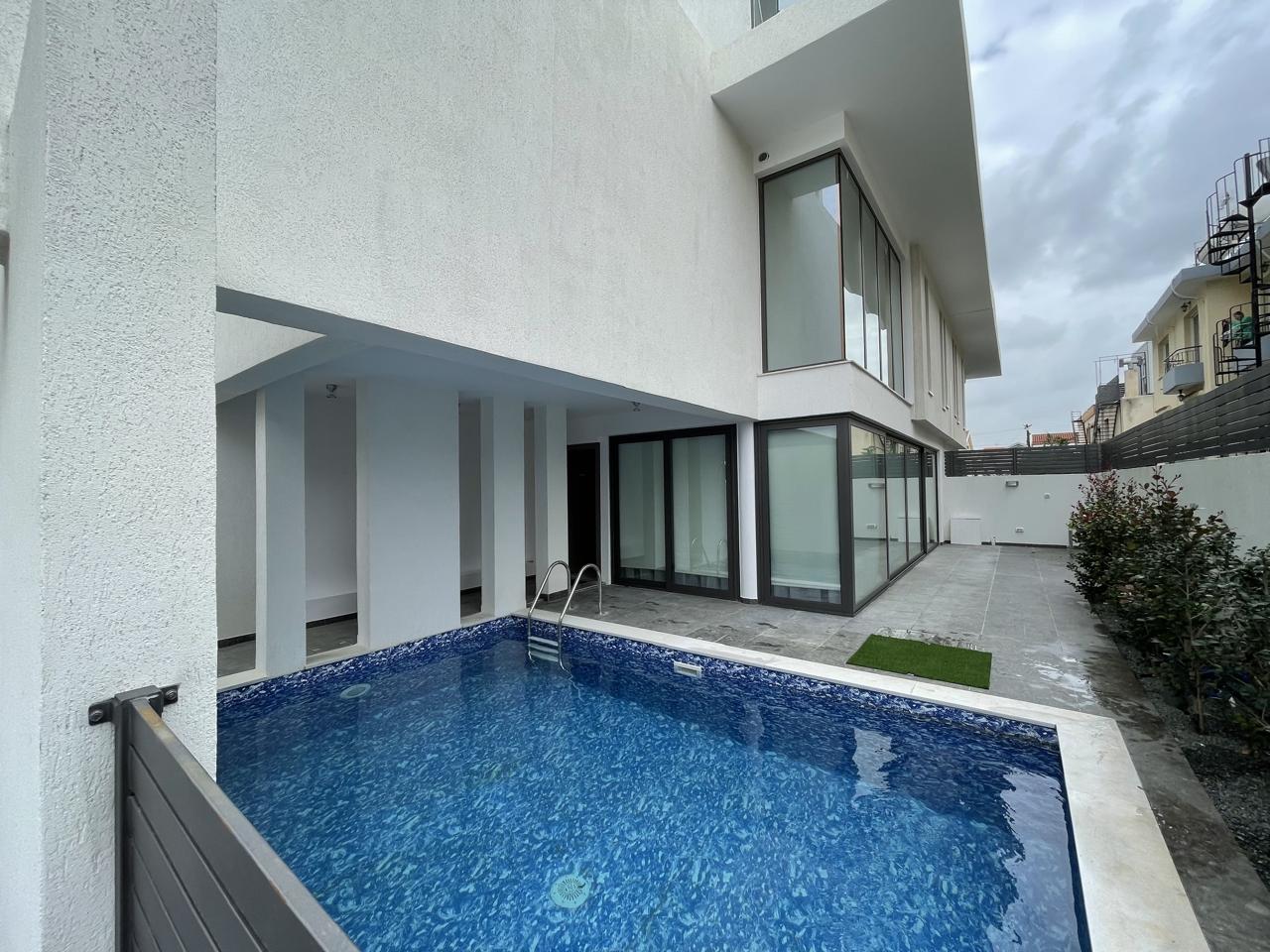 2 bedroom maisonette to rent