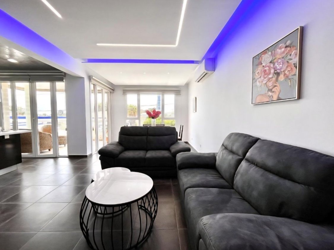 Modern 2-Bedroom Apartment in Neapolis, Limassol