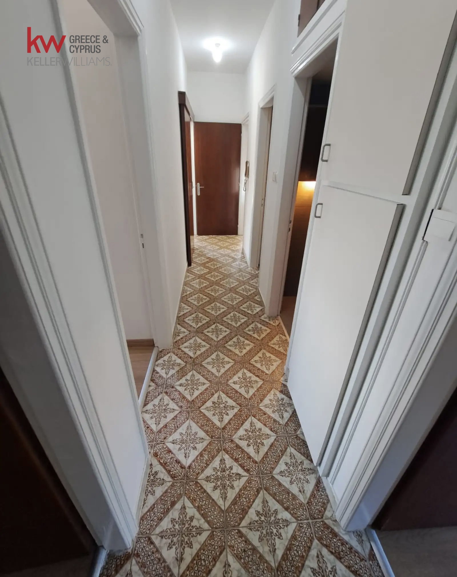 3-bed apartment, 120 m², unfurnished, in Larnaca City photo 4