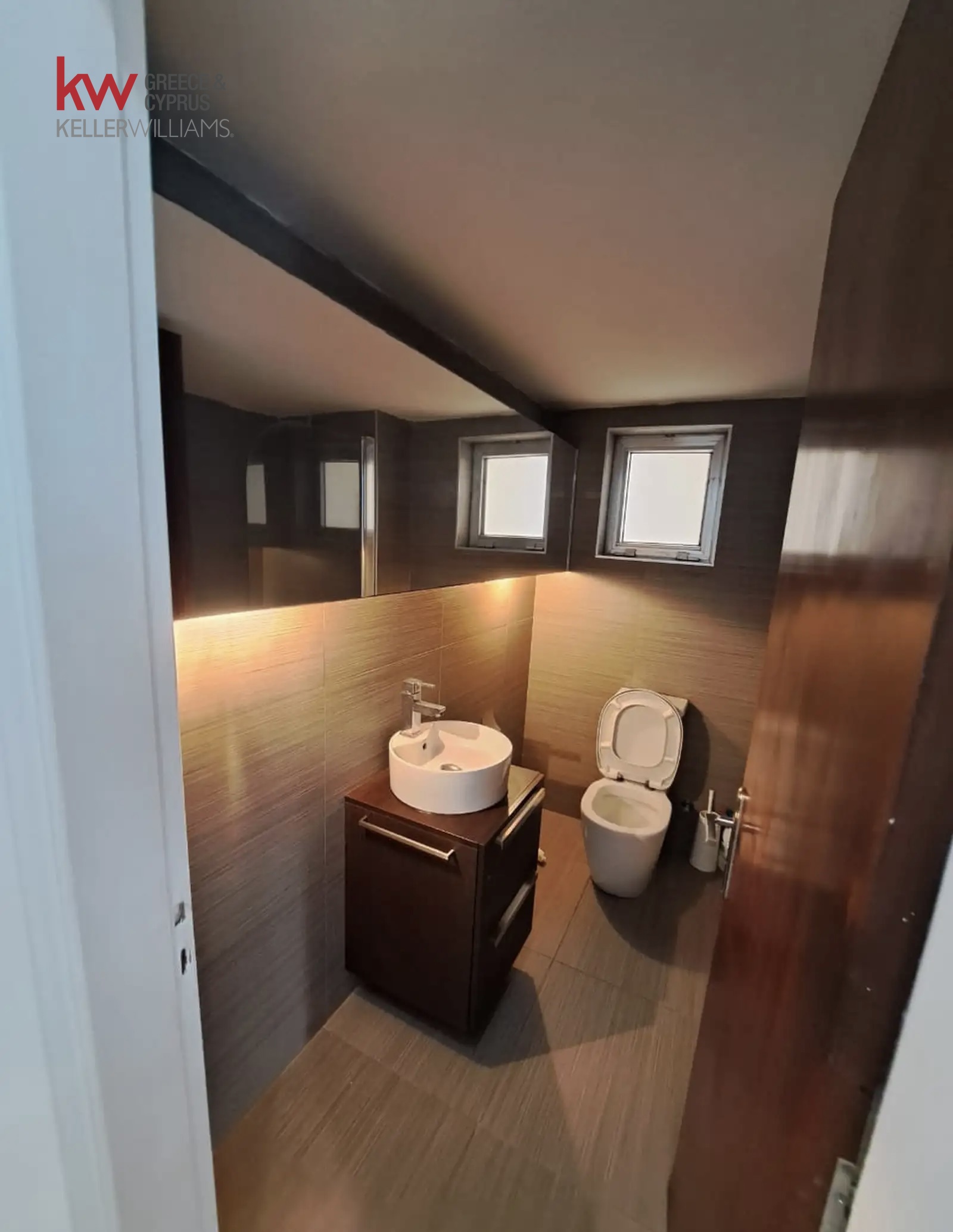 3-bed apartment, 120 m², unfurnished, in Larnaca City photo 10