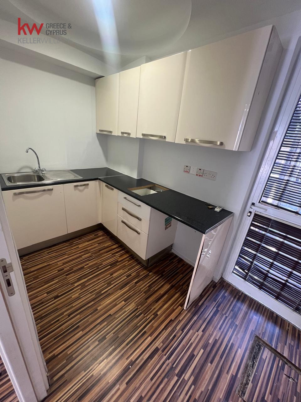 2-bed apartment for rent in Chrysopolitissa, Larnaca photo 2