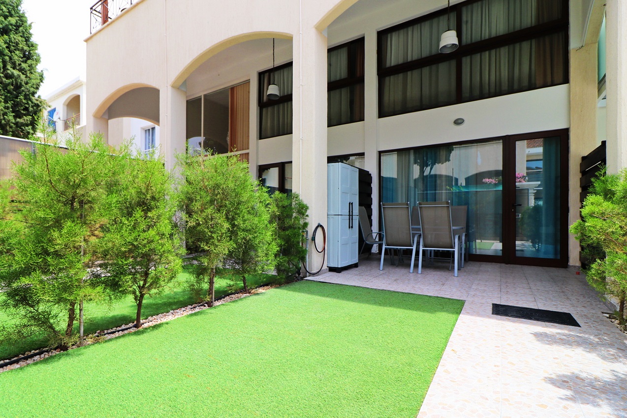 2 Bedroom Townhouse For Rent, Germasogeia Tourist Area