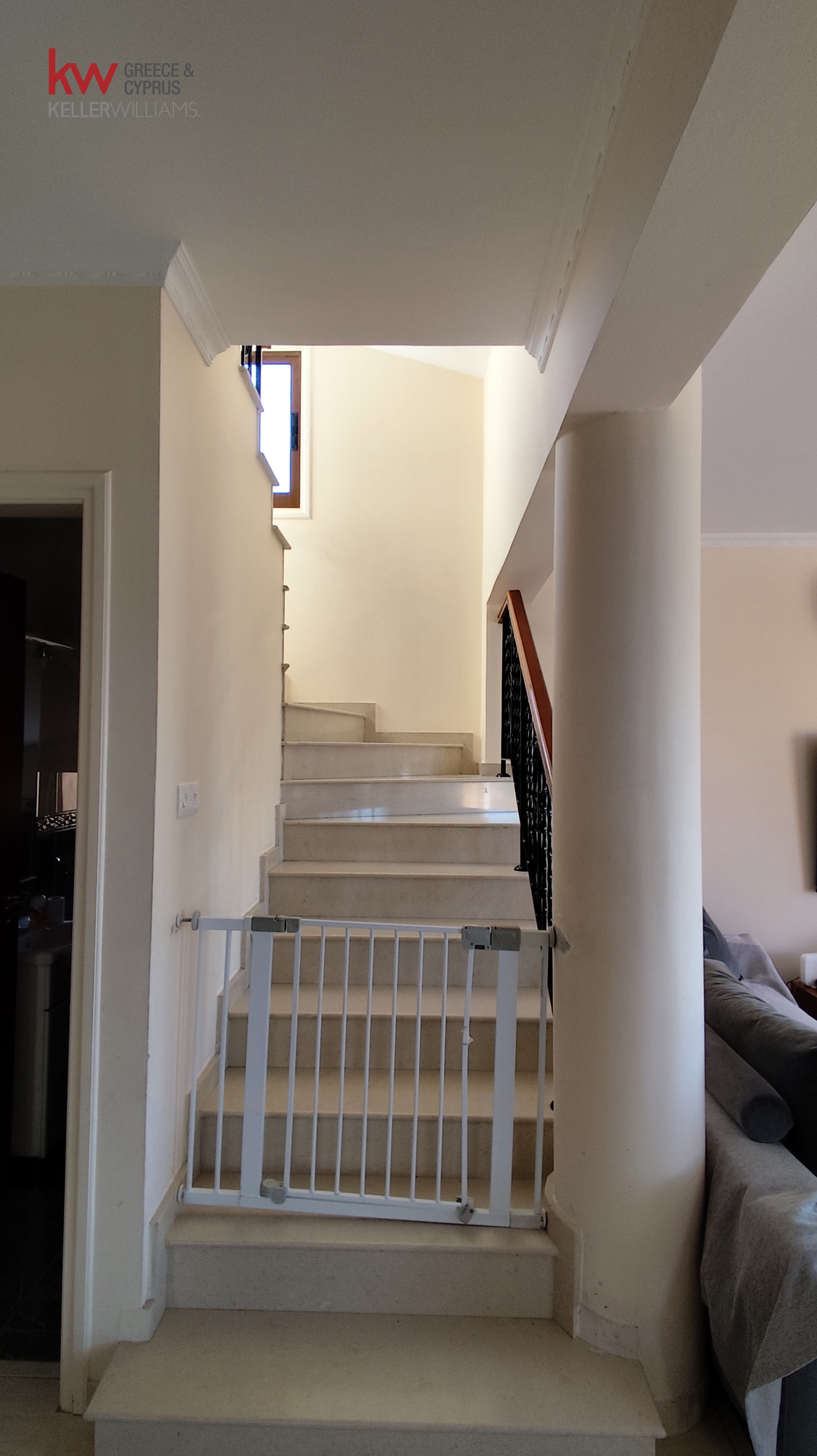 4-bed detached house for rent in Lakatamia photo 17