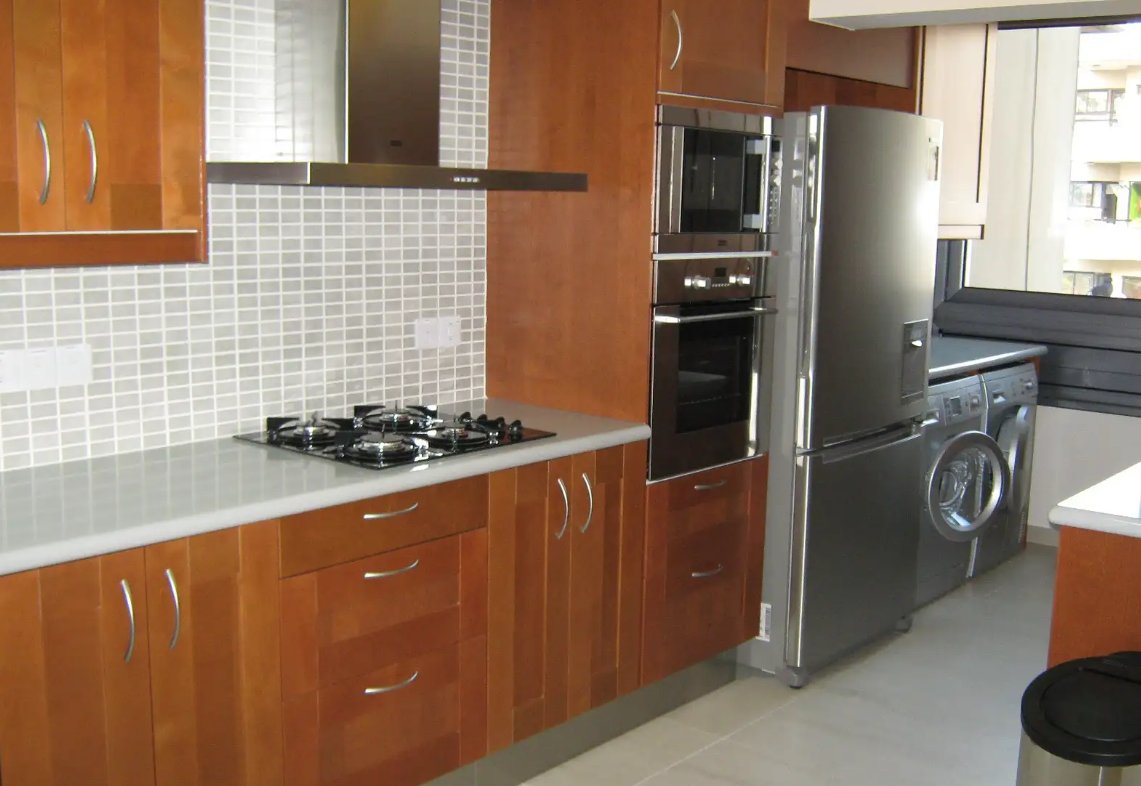 Spacious 3-Bedroom Apartment in Neapolis, Limassol