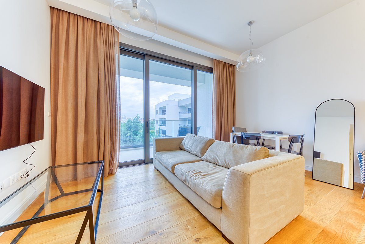 Modern 1-Bedroom Apartment in Timiou Prodromou Mesa Geitonias, Limassol