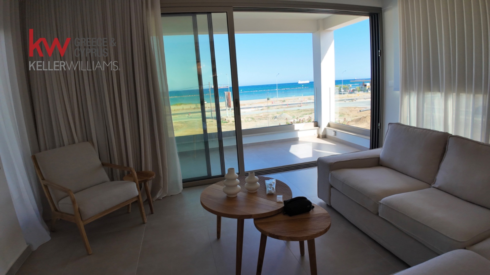 2-bed brand new seafront apartment in Livadia, Larnaca photo 19