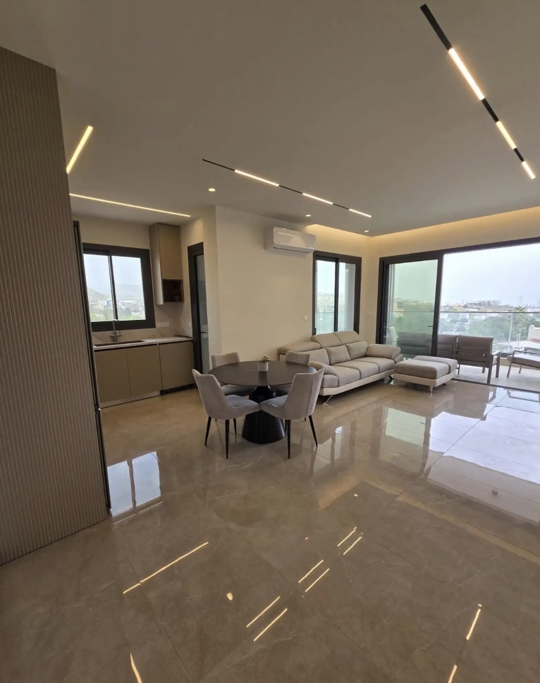 Modern 2-Bedroom Apartment in Agios Athanasios, Limassol