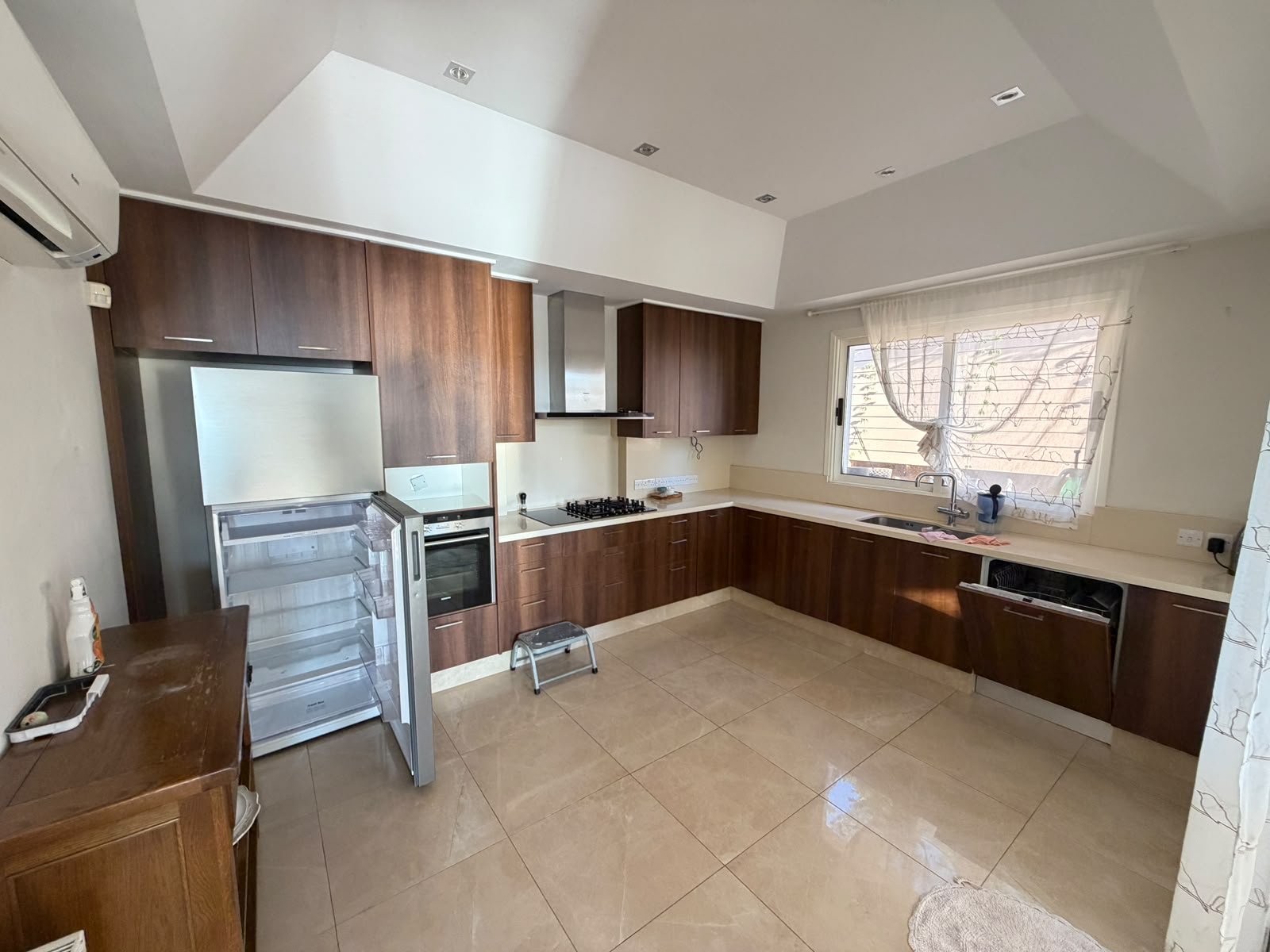 Furnished 3-bed house with pool and sea views in Tala photo 9