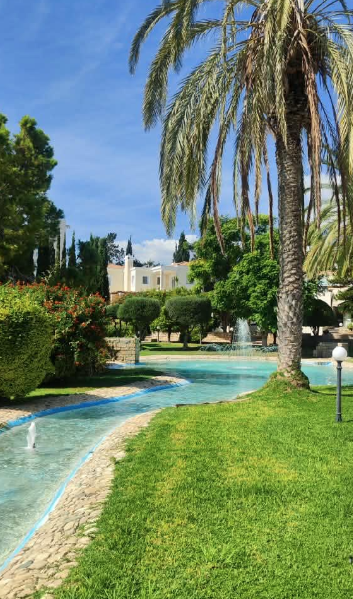 2-bed seafront apartment in Germasogeia Tourist Area, Limassol photo 15