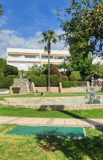 2-bed seafront apartment in Germasogeia Tourist Area, Limassol photo 16