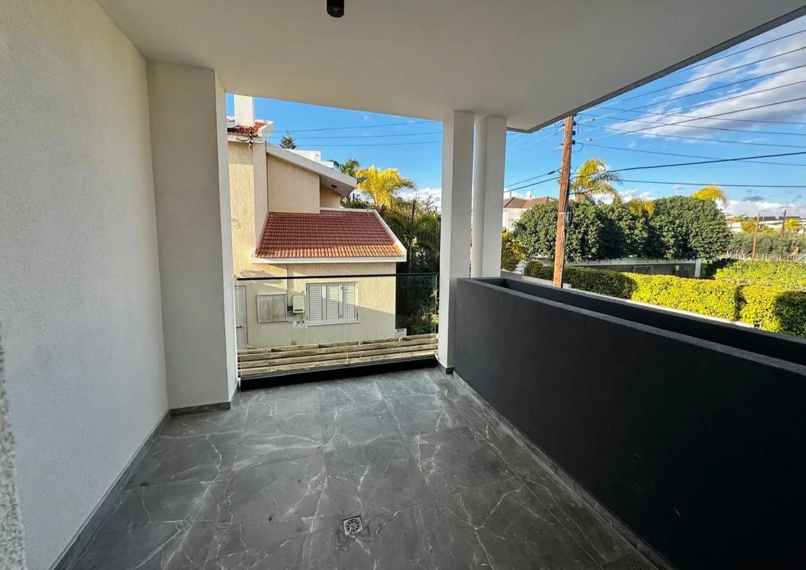 Modern 2-Bedroom Apartment in Agios Athanasios, Limassol