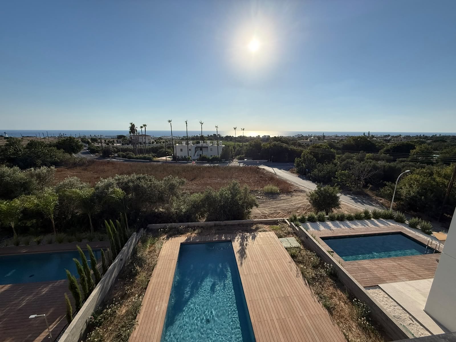 3-bed villa with pool and garden in Chlorakas, Paphos photo 2