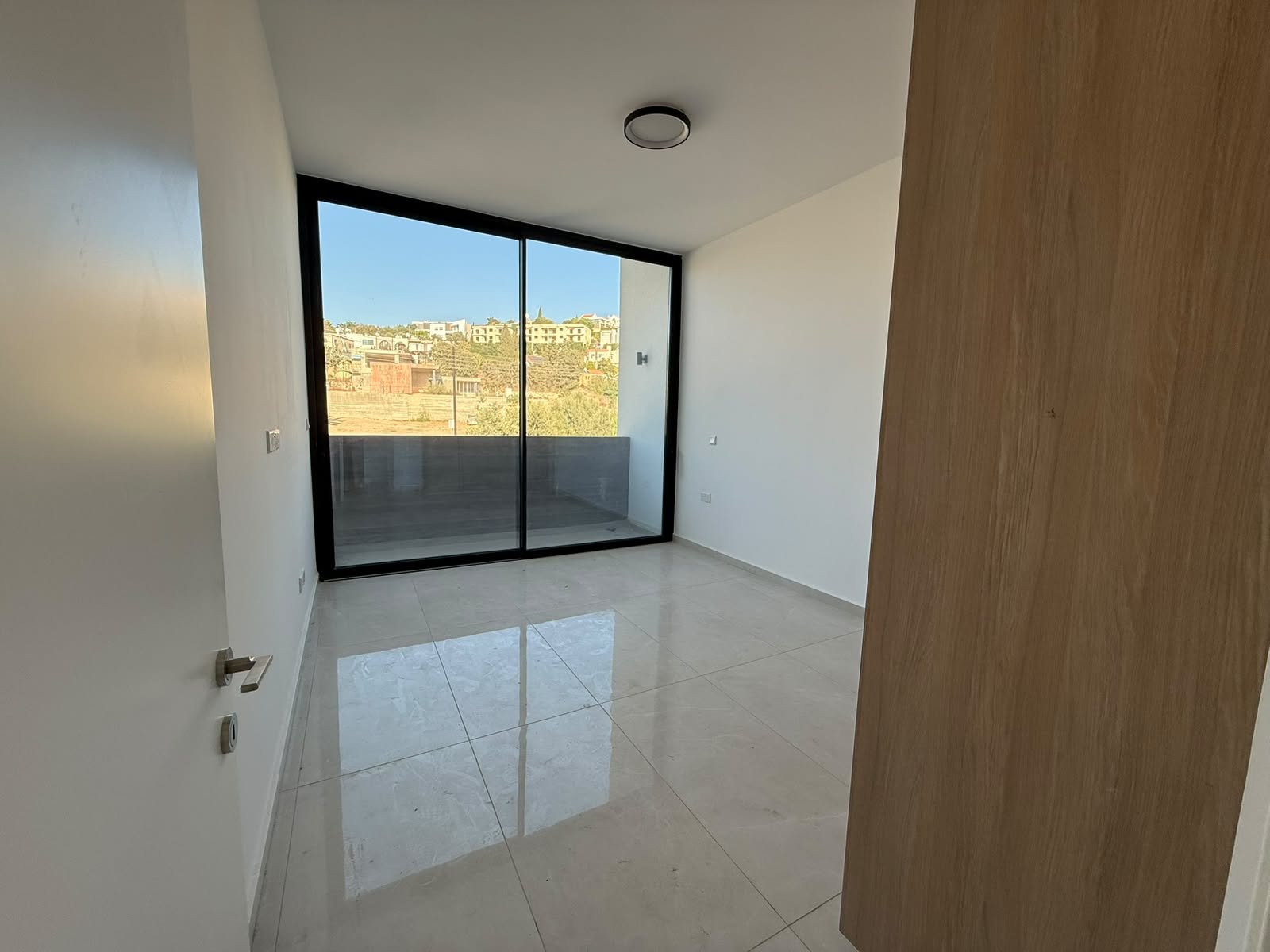 3-bed villa with pool and garden in Chlorakas, Paphos photo 7