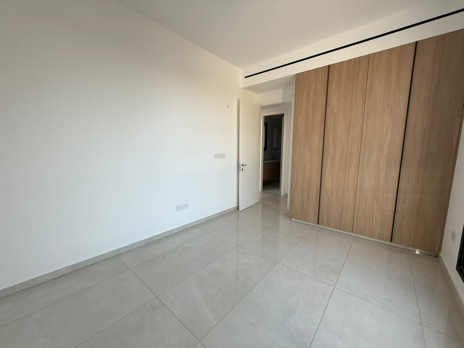3-bed villa with pool and garden in Chlorakas, Paphos photo 9