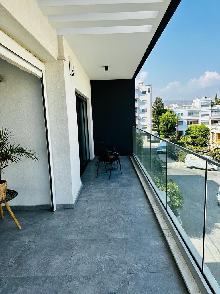 3-bed penthouse with private roof spa in Agios Nektarios photo 15