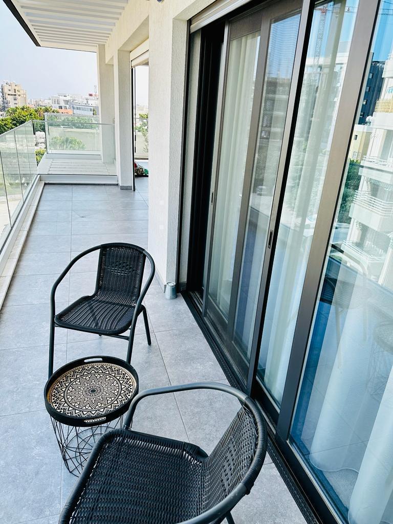 3-bed penthouse with private roof spa in Agios Nektarios photo 14