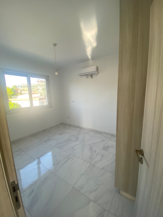 Modern 2-bedroom apartment in Agios Athanasios, Limassol photo 4