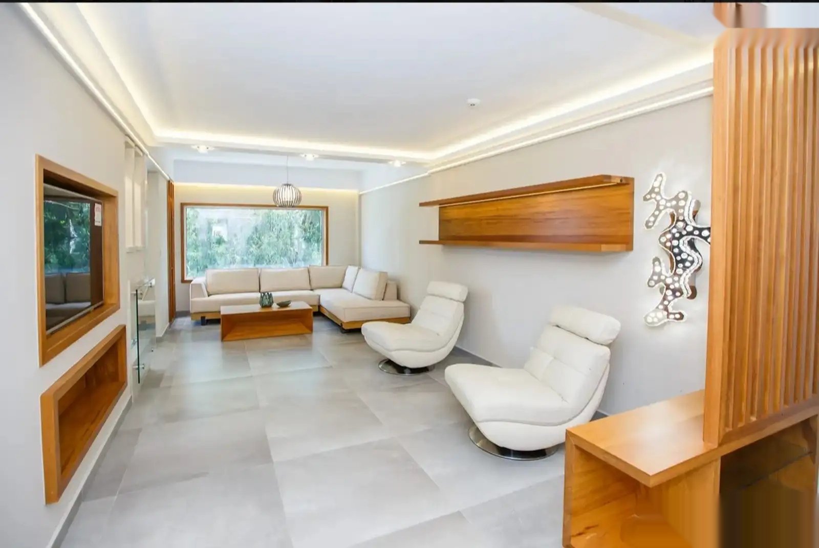 Modern 3-Bedroom Apartment in Germasogeia Tourist Area, Limassol