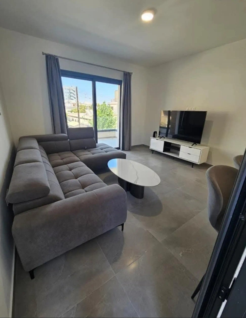 Modern 2-bedroom apartment in Agios Ioannis, Limassol photo 6