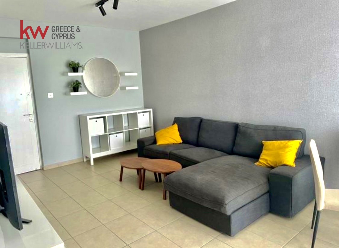 2-bed furnished apartment in central Skala, Larnaca photo 4