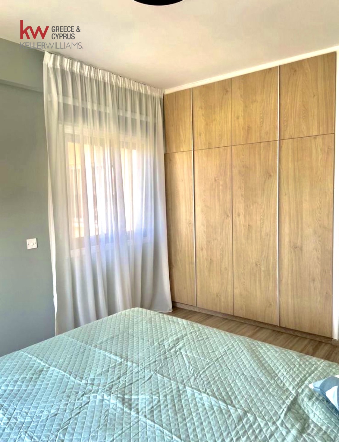 2-bed furnished apartment in central Skala, Larnaca photo 10