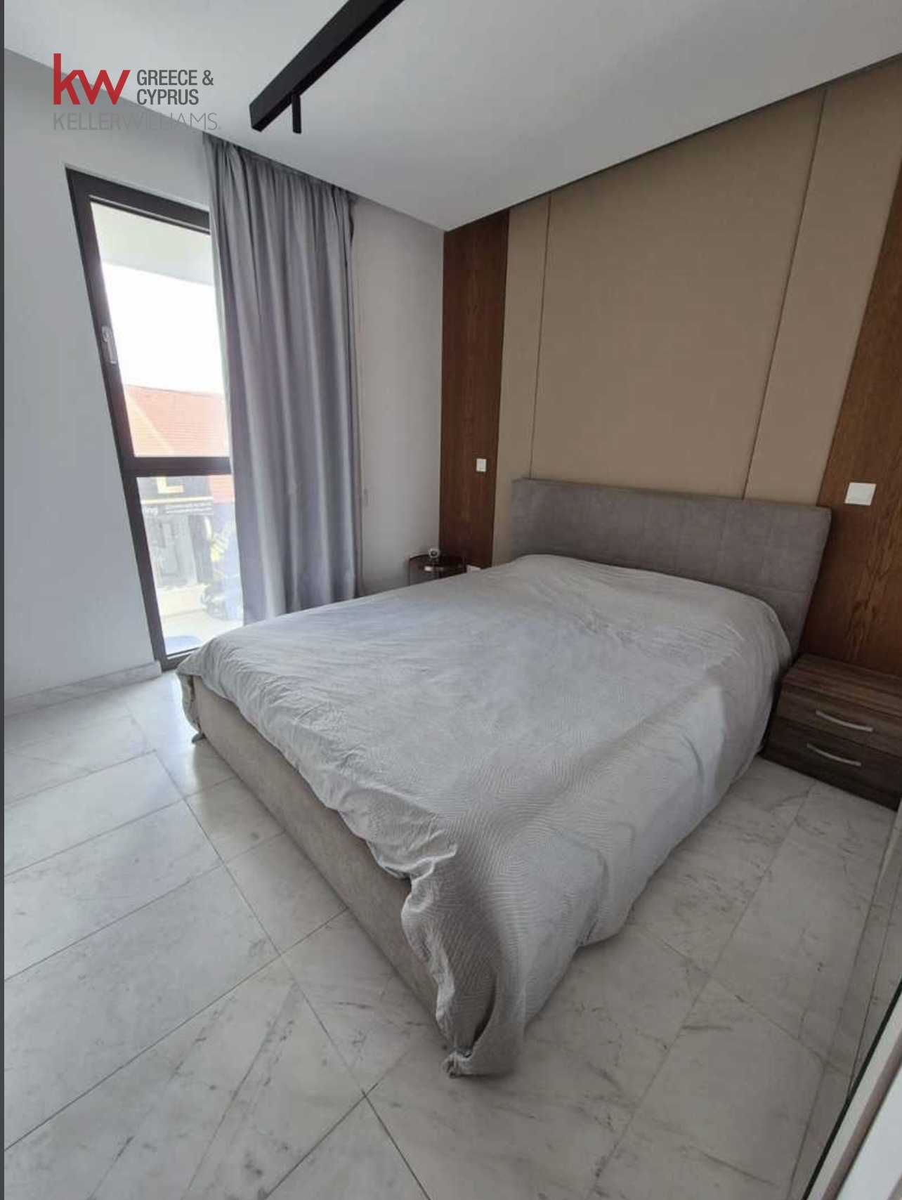 2-bed apartment in GAIA building, Finikoudes, Larnaca photo 8
