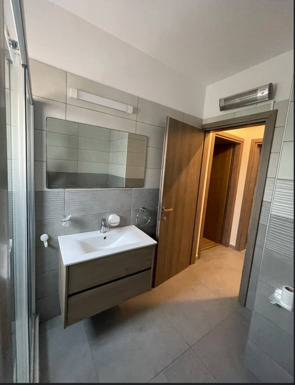 Modern 2-bedroom apartment in Panthea, Limassol photo 8