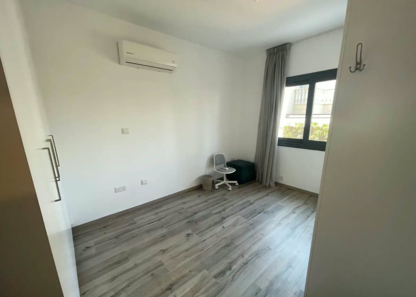Modern 2-bedroom apartment in Panthea, Limassol photo 14