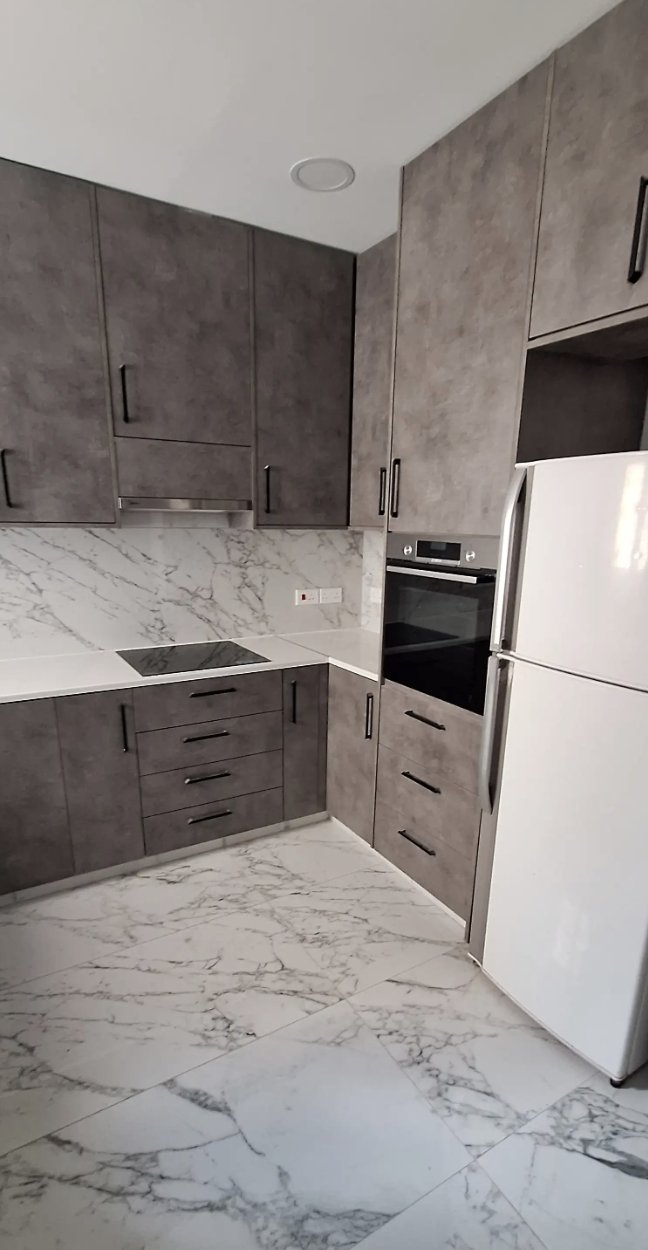 Modern 3-Bedroom Penthouse in Germasogeia Tourist Area, Limassol