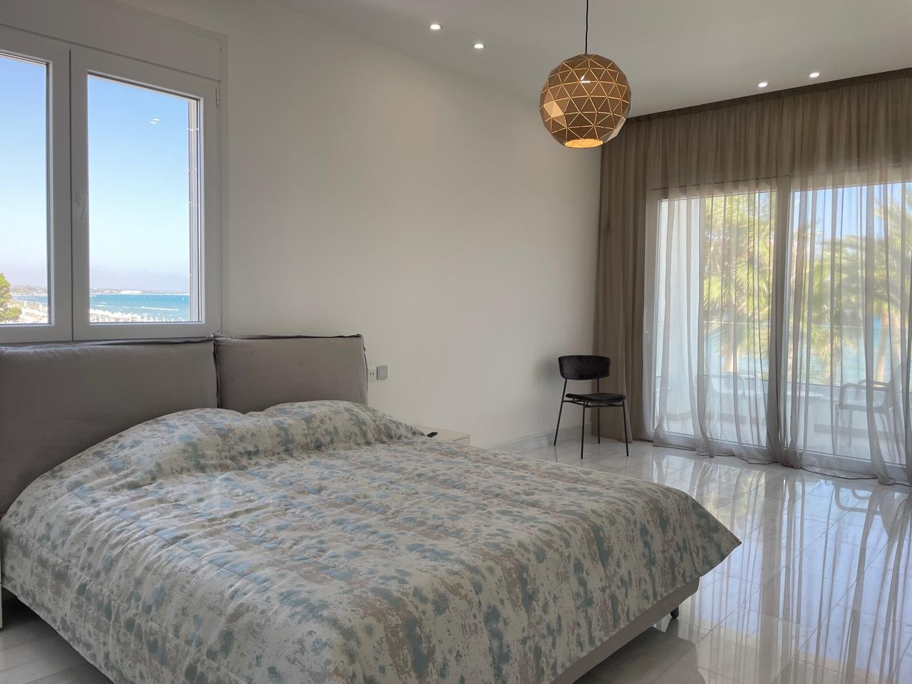 4-bedroom beachfront villa with pool in Dekeleia, Larnaca photo 20