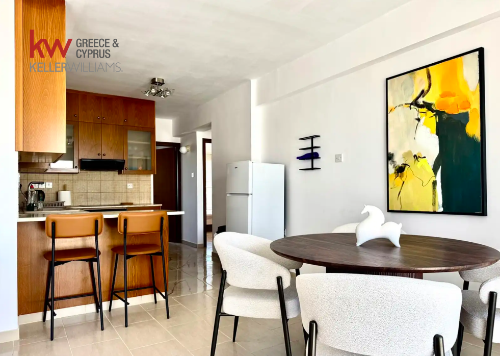 3-bed apartment with balcony and covered parking in Livadia photo 6
