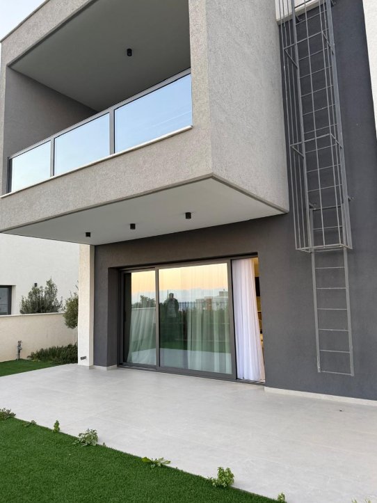 Modern 2-Bedroom House in Agios Tychon, Limassol