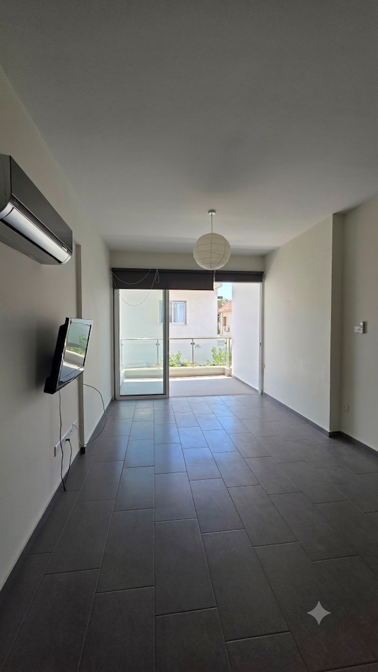 1 bedroom Apartment in Aglantzia University