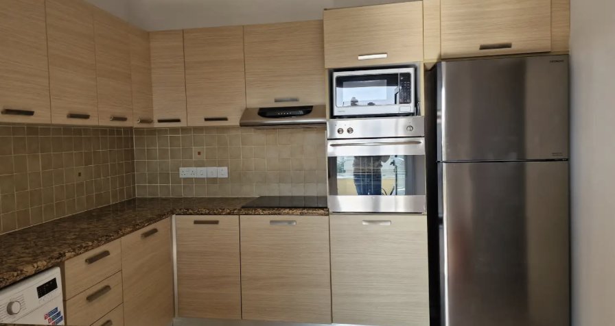 Modern 2-Bedroom Apartment in Mesa Geitonia, Limassol