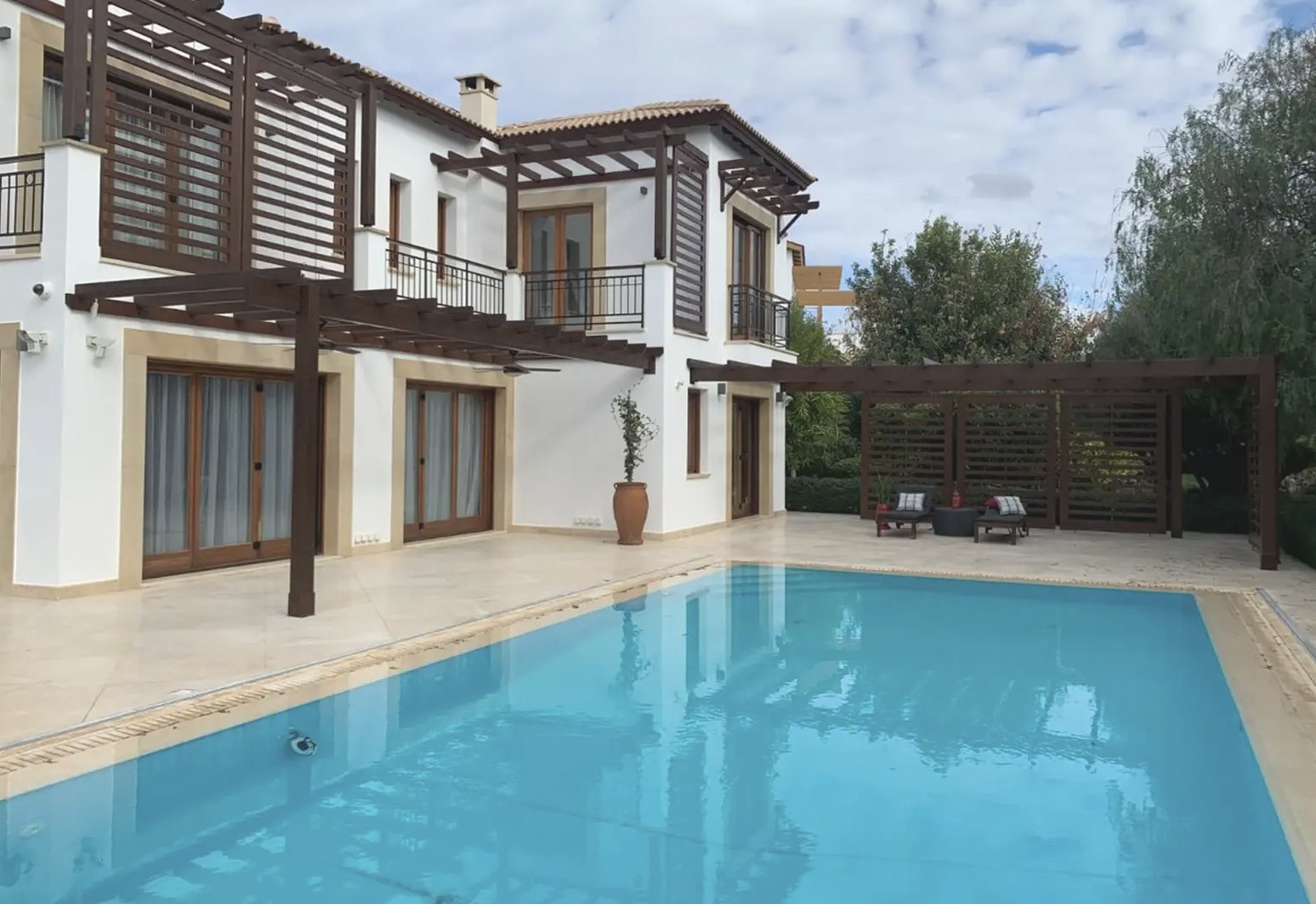 Spacious 5-Bedroom Villa in Kouklia, Paphos