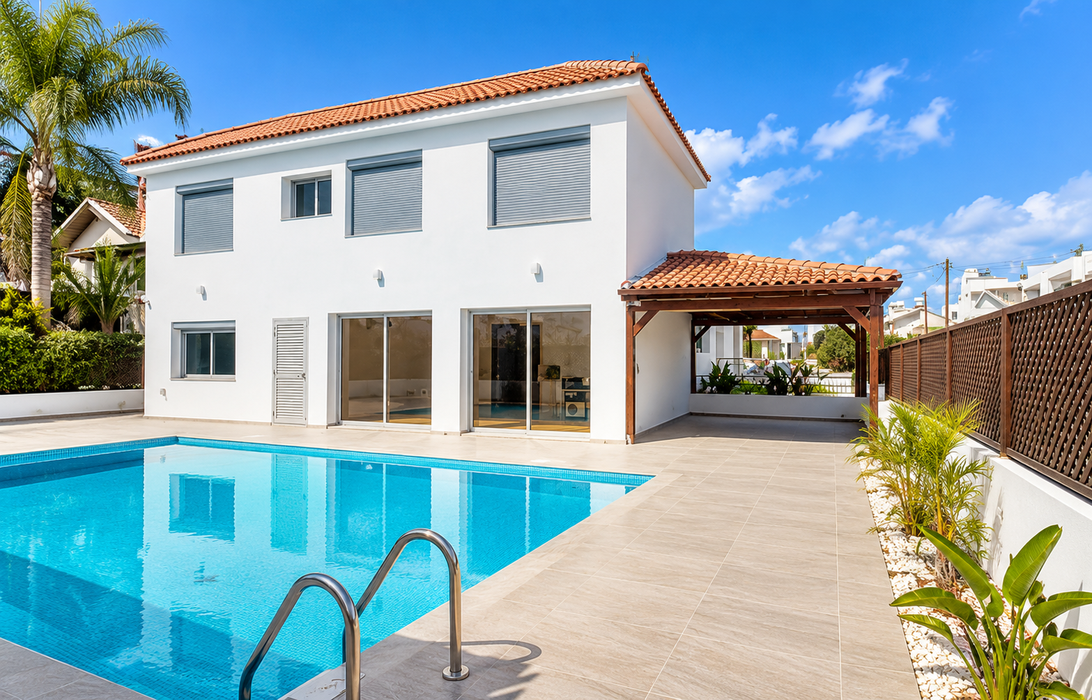 LUXURY 6 bedroom VILLA