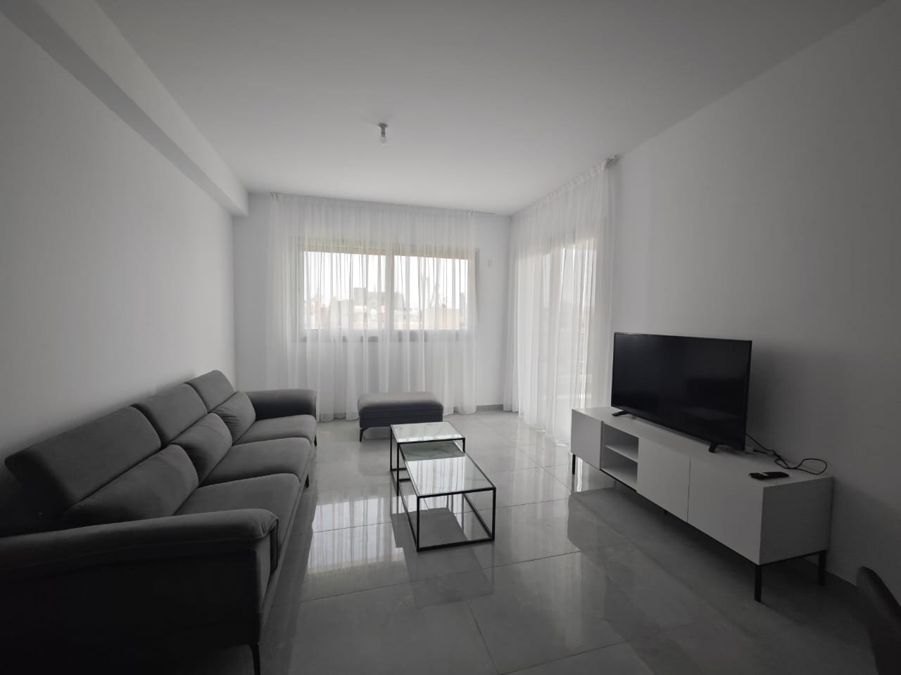 Modern 2-Bedroom Apartment in Omonia, Limassol