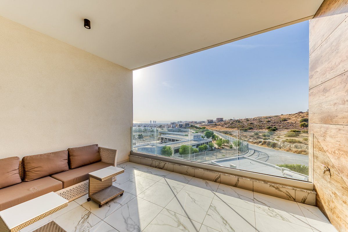 Modern 2-Bedroom Apartment in Agios Athanasios, Limassol