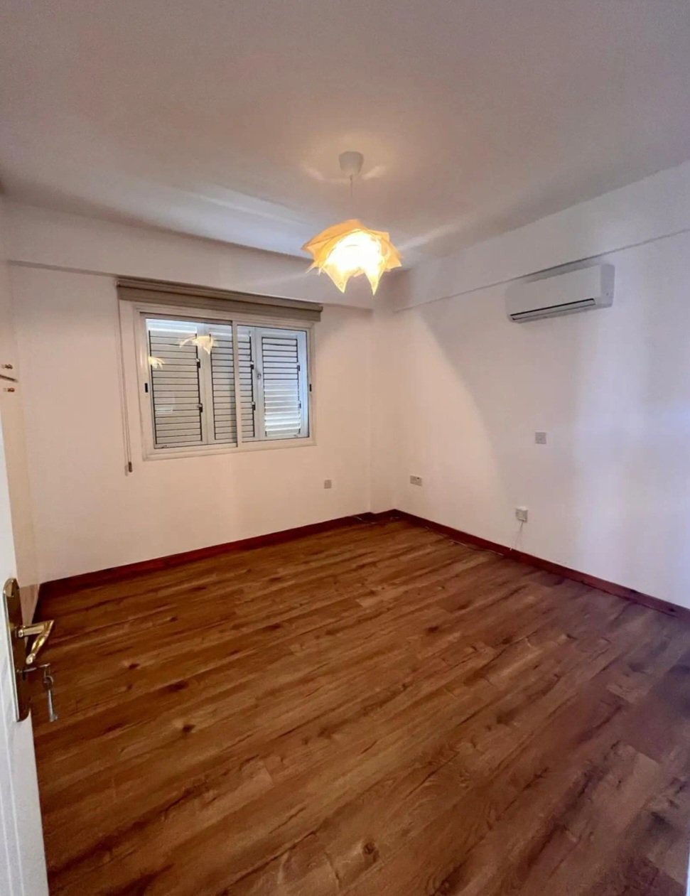 Spacious 3-bedroom apartment in Katholiki, Limassol photo 4