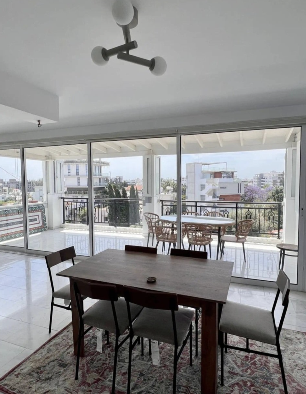 Spacious 3-bedroom apartment in Katholiki, Limassol